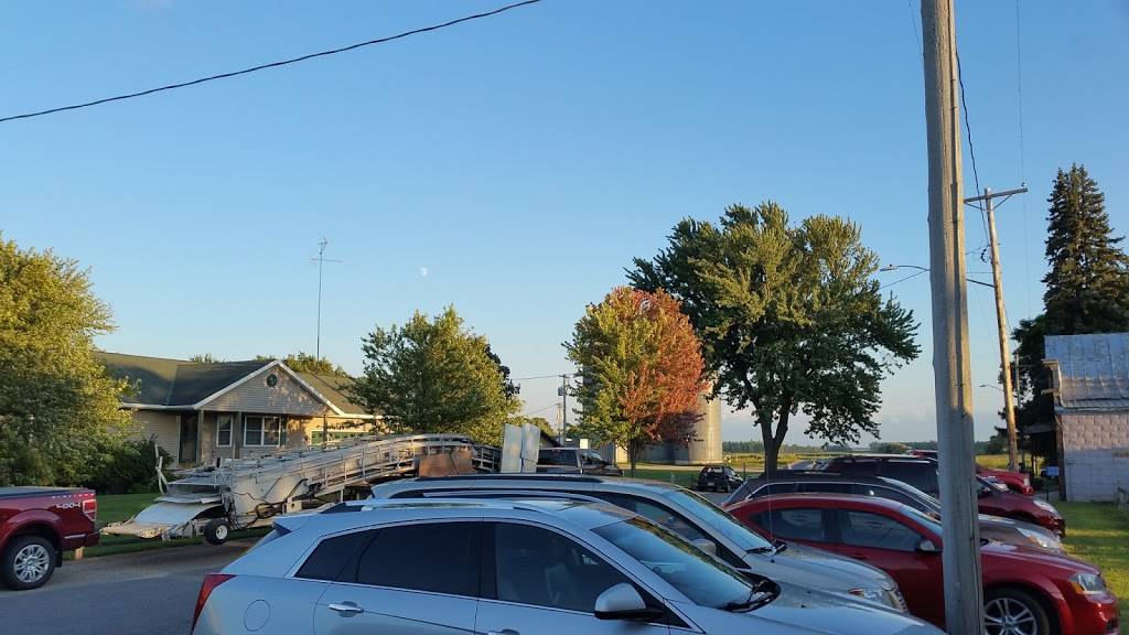 Just Down the Road grill and bar | restaurant | 14381 Hwy 55 NE, Regal, MN 56312, USA | 3202432104 OR +1 320-243-2104