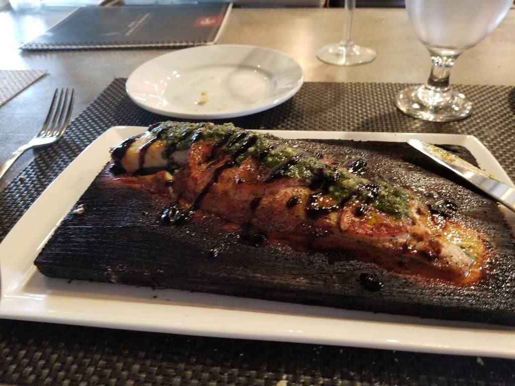 Ruffinos On The River | restaurant | 921 Camellia Blvd, Lafayette, LA 70508, USA | 3377067333 OR +1 337-706-7333