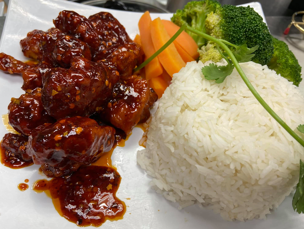 Villa Saigon Restaurant | restaurant | 13311 Hargrave Rd #102, Houston, TX 77070, USA | 3462151620 OR +1 346-215-1620