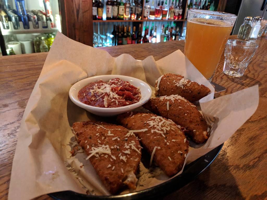 Quackers Last Stop | restaurant | 2105 W 7th Ave, Eugene, OR 97402, USA | 5414855925 OR +1 541-485-5925