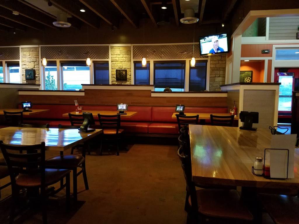 Chilis Grill & Bar | meal takeaway | 3601 W Memorial Rd, Oklahoma City, OK 73134, USA | 4057511586 OR +1 405-751-1586