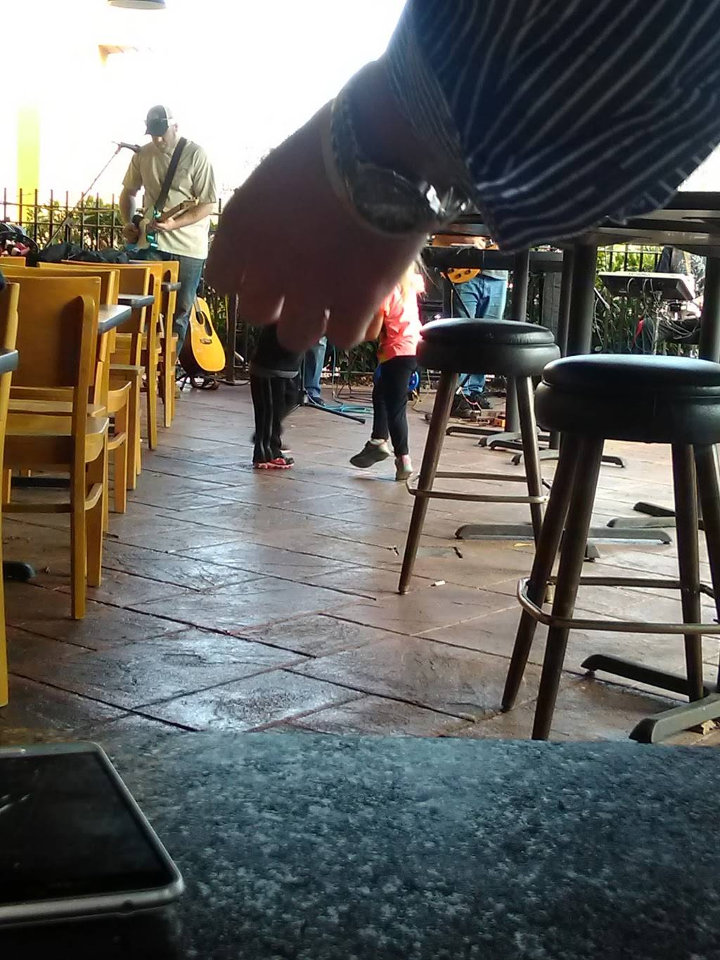 Godfathers Pizza | meal delivery | 511 N College St, Harrodsburg, KY 40330, USA | 8597347979 OR +1 859-734-7979