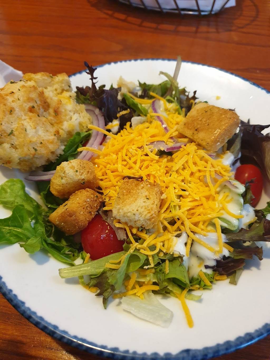 Red Lobster | restaurant | 304 A Western Blvd, Jacksonville, NC 28546, USA | 9103539454 OR +1 910-353-9454