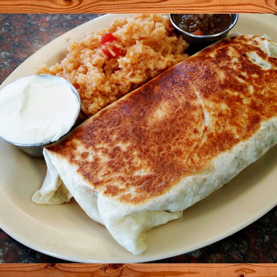 Dan Patch Cafe | restaurant | 308 N Michigan St, Oxford, IN 47971, USA | 7653850677 OR +1 765-385-0677