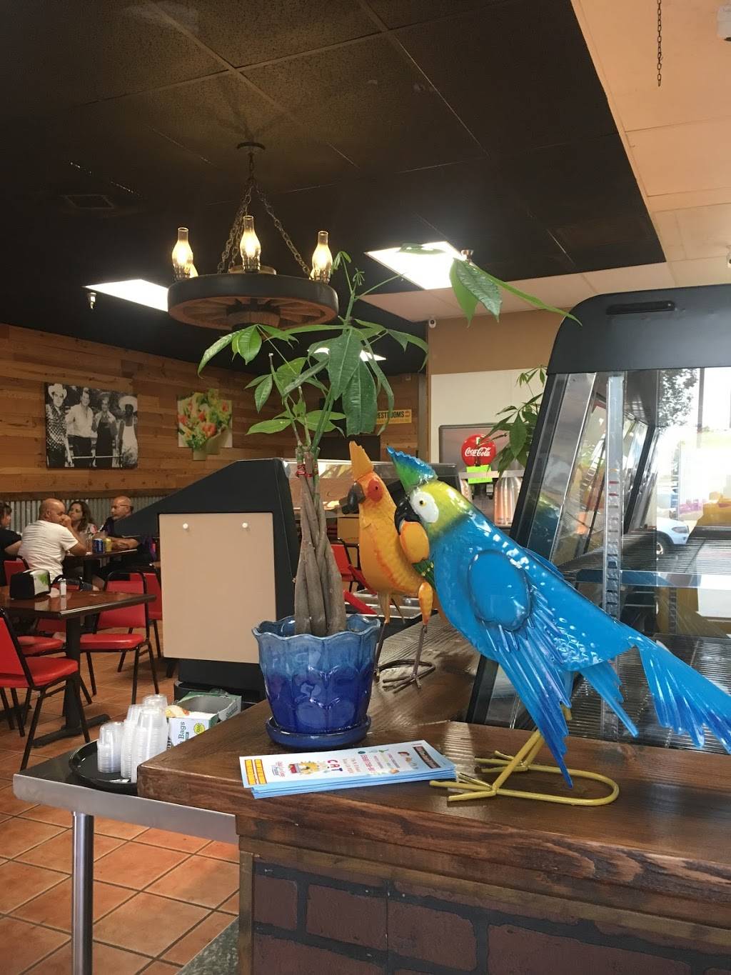 Tacos Los Pericos | restaurant | 149-120, #021, Tulare, CA 93274, USA | 5593667941 OR +1 559-366-7941