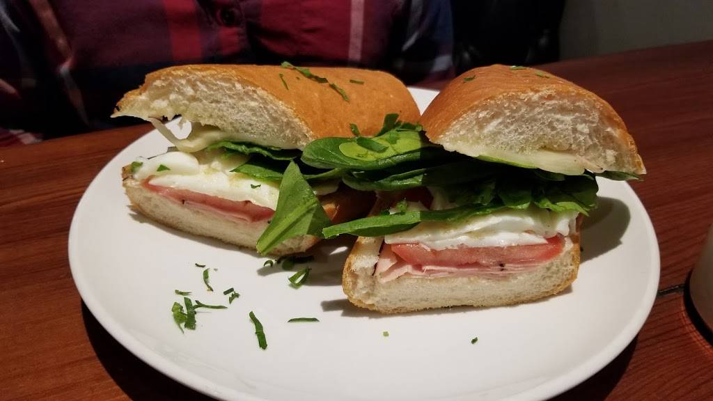 The Parish Cafe | restaurant | 703 4th St, Santa Rosa, CA 95404, USA | 7078437804 OR +1 707-843-7804