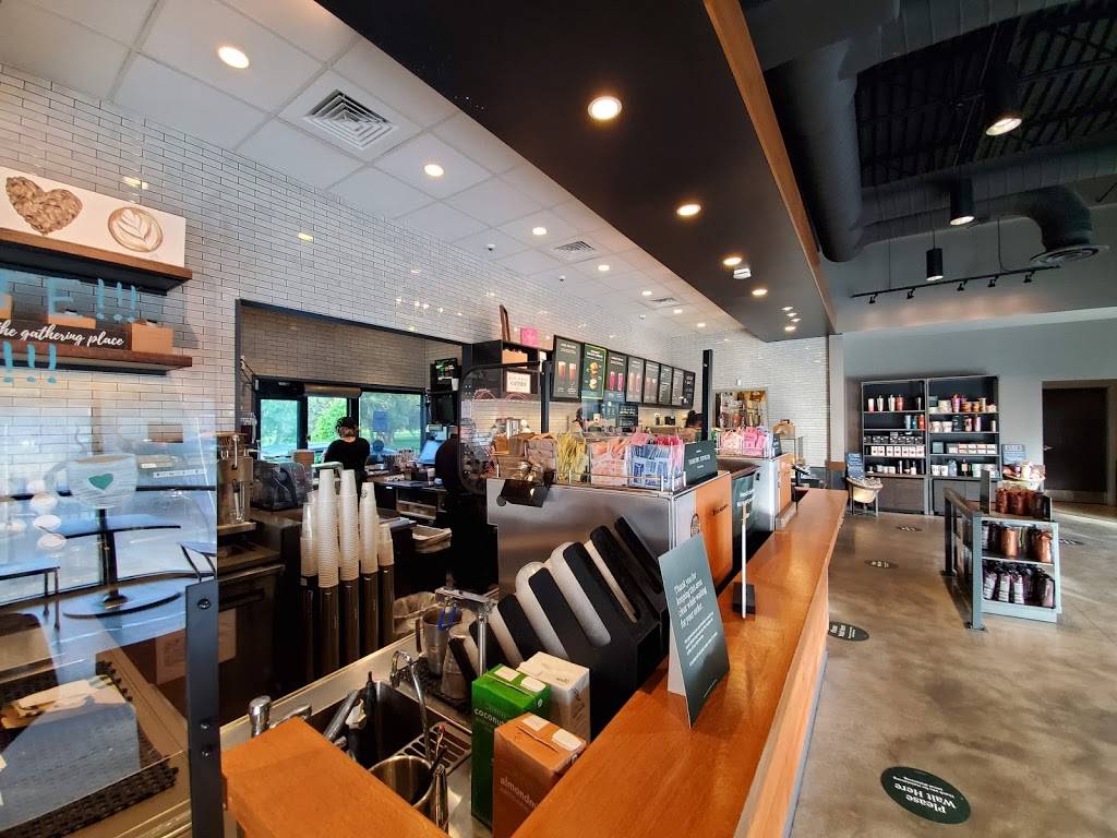 Starbucks | cafe | 910 International Pkwy, Lake Mary, FL 32746, USA | 3213700446 OR +1 321-370-0446