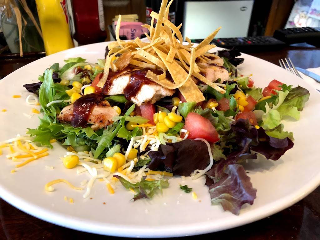 The Berryville Grille | restaurant | 9 E Main St, Berryville, VA 22611, USA | 5409554317 OR +1 540-955-4317