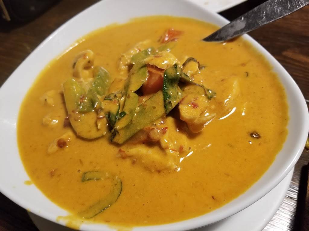 Pan Tang | restaurant | 6841 Foothill Blvd, Tujunga, CA 91042, USA | 8184052470 OR +1 818-405-2470