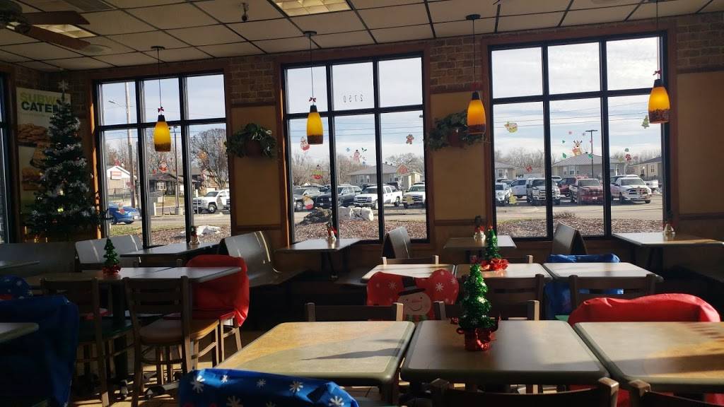 Subway Restaurants | restaurant | 2750 S Limit Ave, Sedalia, MO 65301, USA | 6608294439 OR +1 660-829-4439