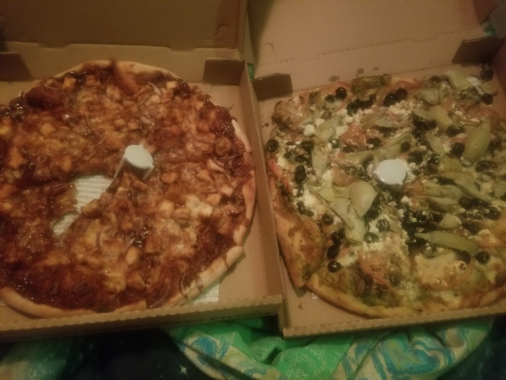 Pizza To Go | meal delivery | 31 W Commercial St, Willits, CA 95490, USA | 7074591813 OR +1 707-459-1813