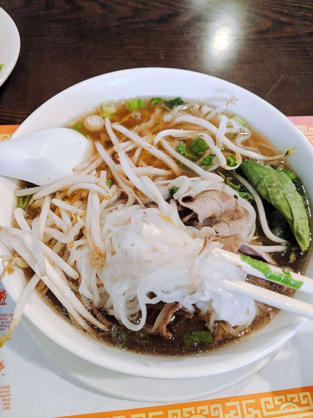 Pho Saigon | restaurant | 6842 Bustleton Ave, Philadelphia, PA 19149, USA | 2153339900 OR +1 215-333-9900