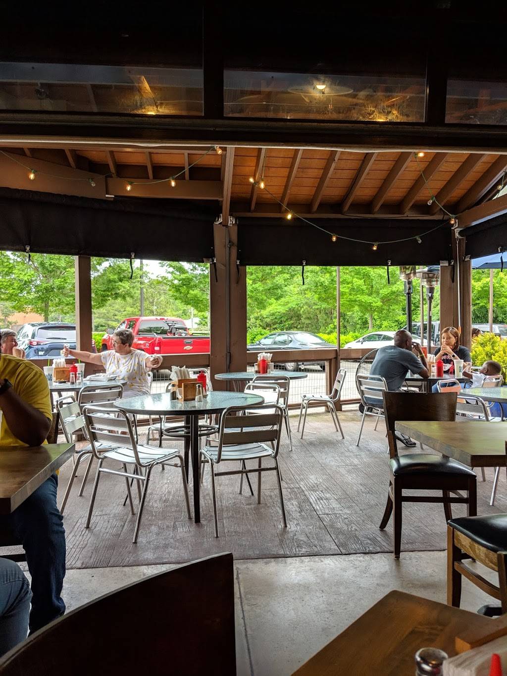 Baha Burger | restaurant | 4745 Chace Cir, Hoover, AL 35244, USA | 2056826980 OR +1 205-682-6980