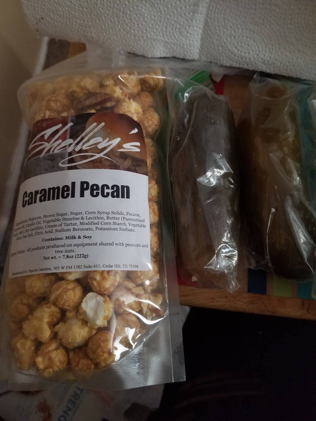 Shelleys GRILLIN-N-POPPIN | restaurant | 324 E Belt Line Rd #200, DeSoto, TX 75115, USA | 2542919418 OR +1 254-291-9418