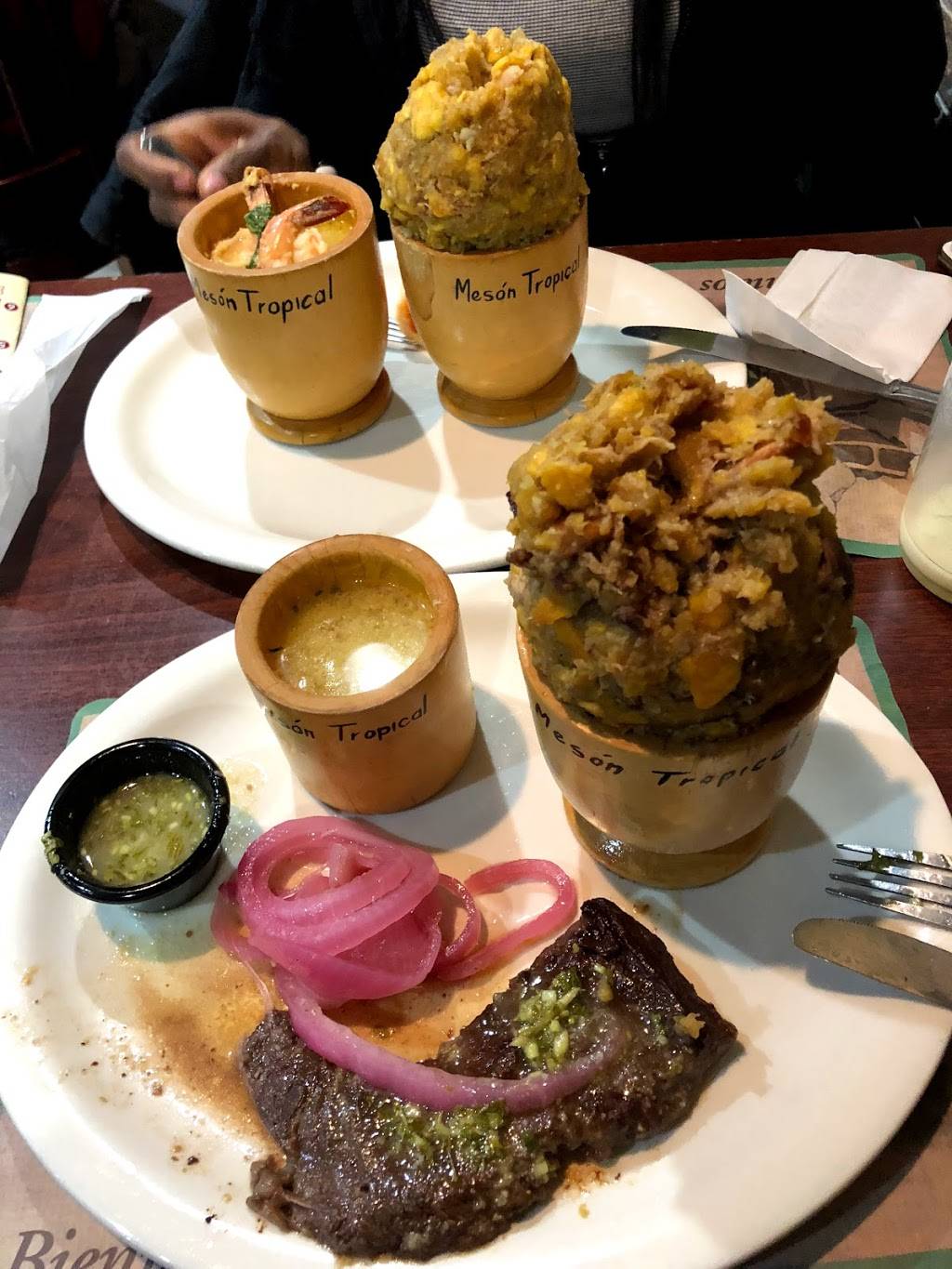 Meson Tropical | restaurant | 23 E Elizabeth Ave, Linden, NJ 07036, USA | 9085871899 OR +1 908-587-1899