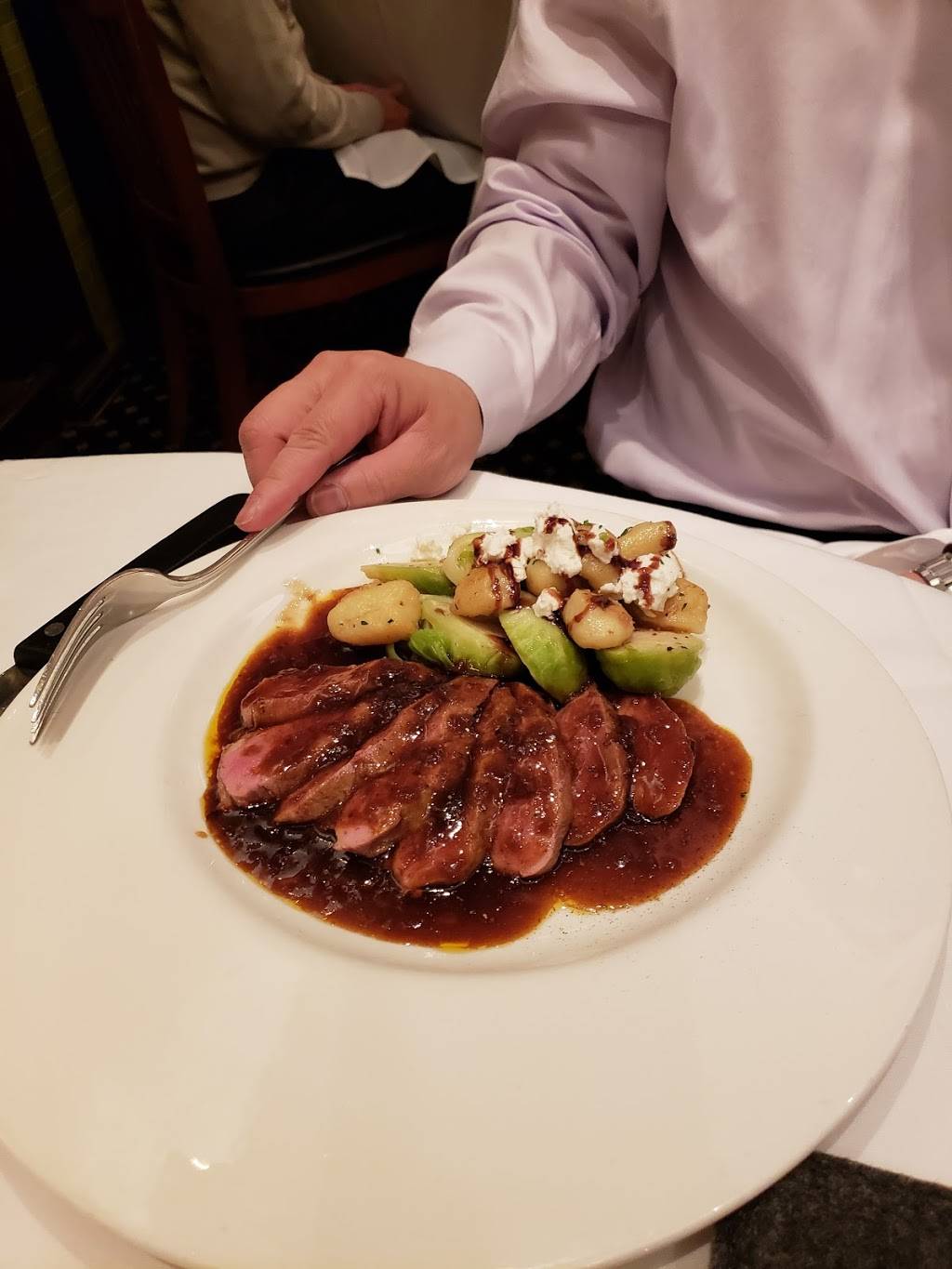 Lightfoot Restaurant | restaurant | 2819, 11 N King St, Leesburg, VA 20176, USA | 7037712233 OR +1 703-771-2233