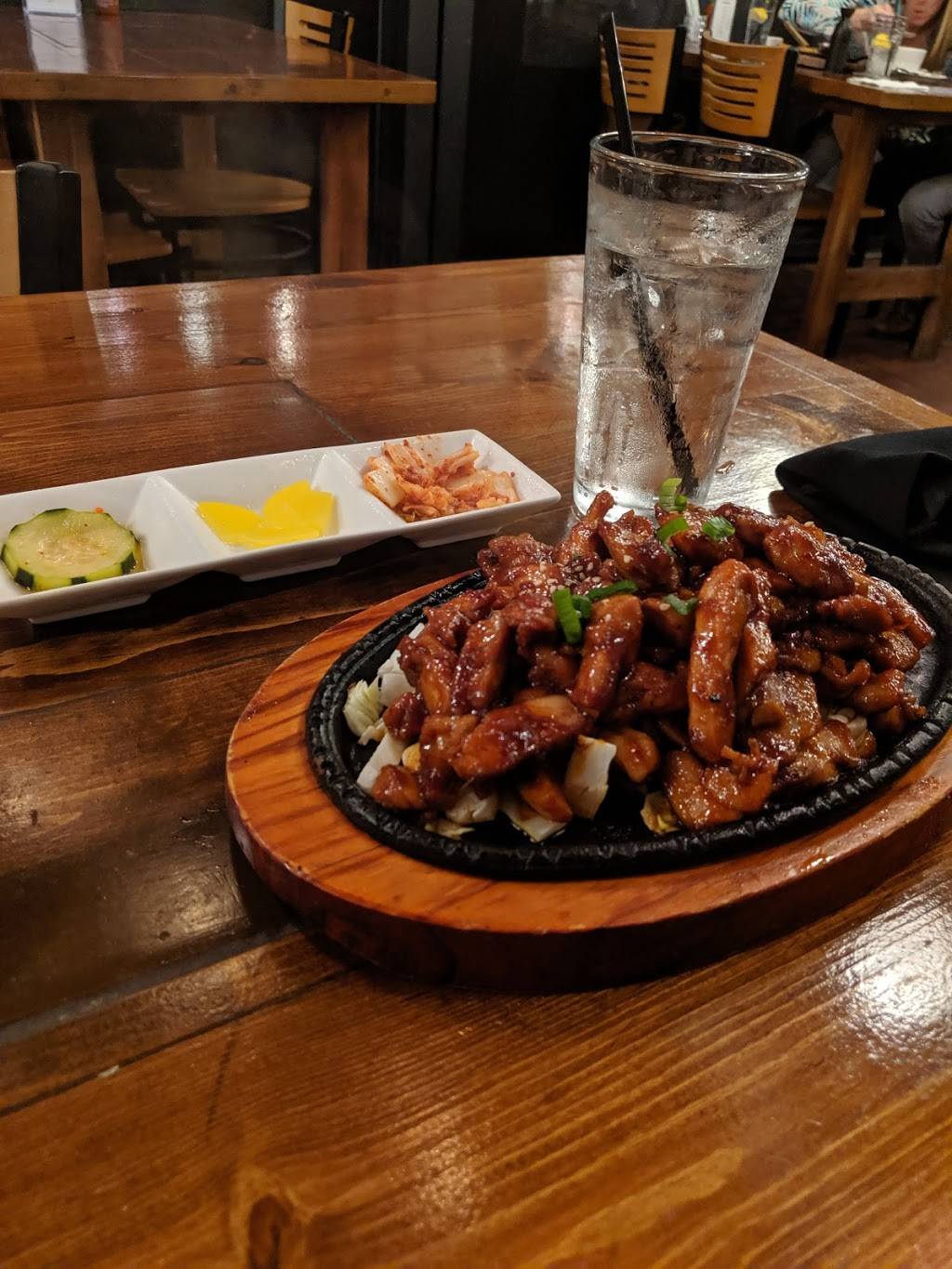 Hoya Korean Kitchen | restaurant | 355 W 3rd St, Fort Worth, TX 76102, USA | 8173784045 OR +1 817-378-4045