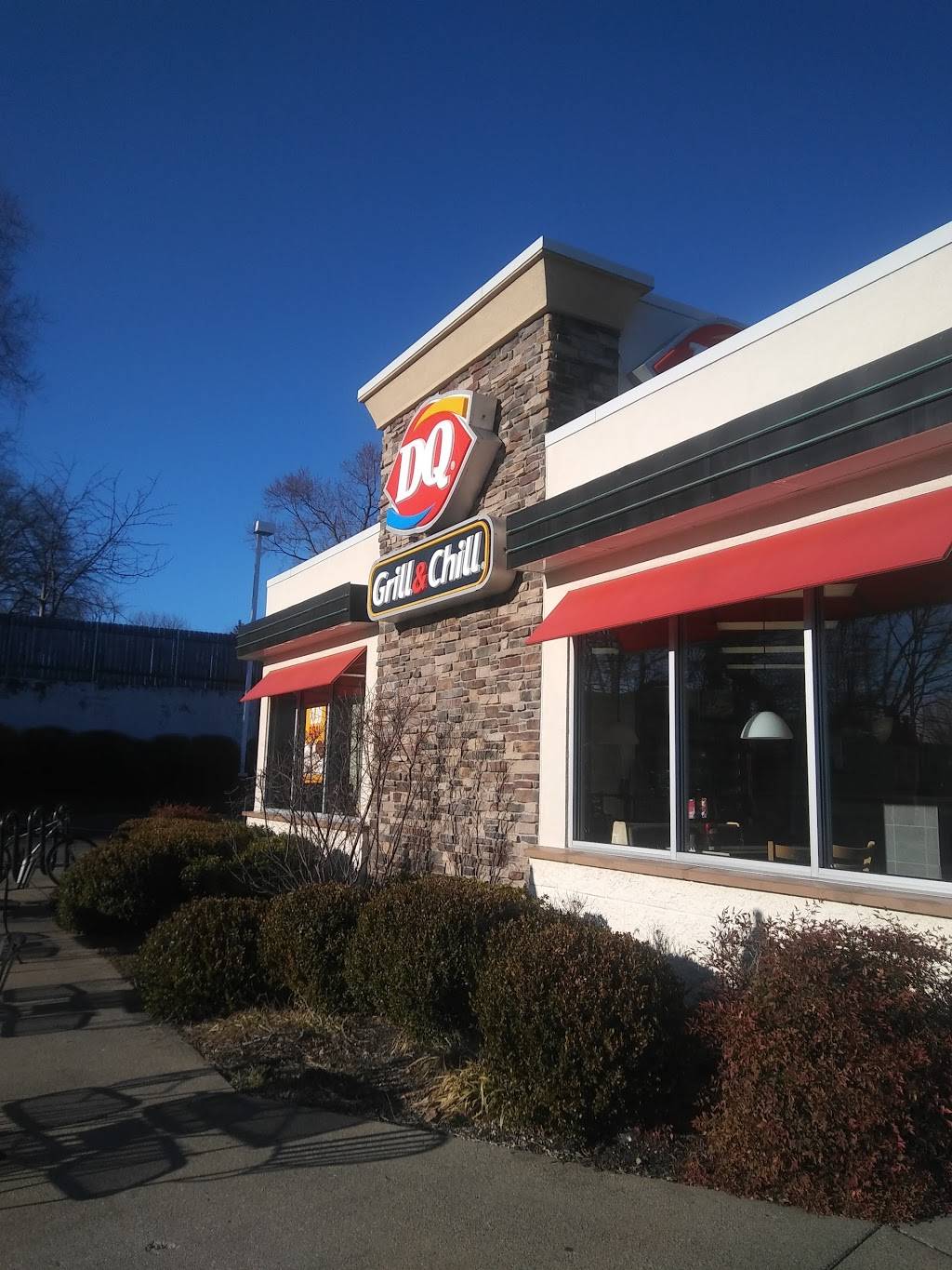 Dairy Queen | restaurant | 3221 Poplar Level Rd, Louisville, KY 40213, USA | 5026350690 OR +1 502-635-0690