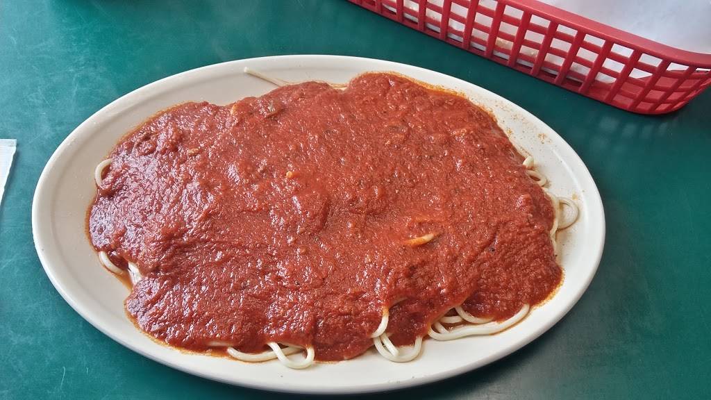 Little Italys Pizza | restaurant | 502 N Walnut St, Mt Carmel, IL 62863, USA | 6182624121 OR +1 618-262-4121