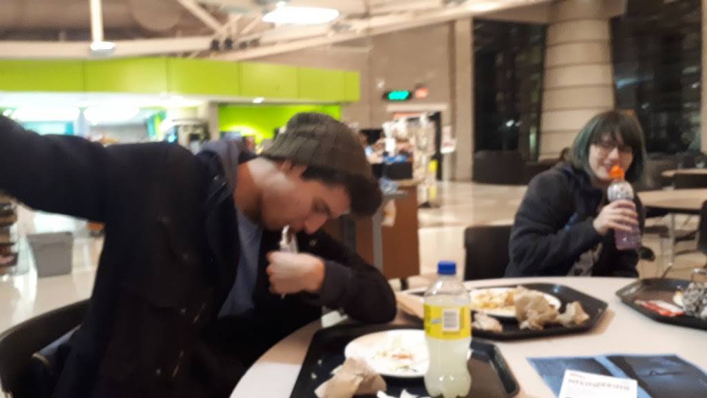 DeCew Residence Dining Hall | restaurant | Residence Rd, St. Catharines, ON L2S 3A1, Canada | 90568855503372 OR +1 905-688-5550 ext. 3372