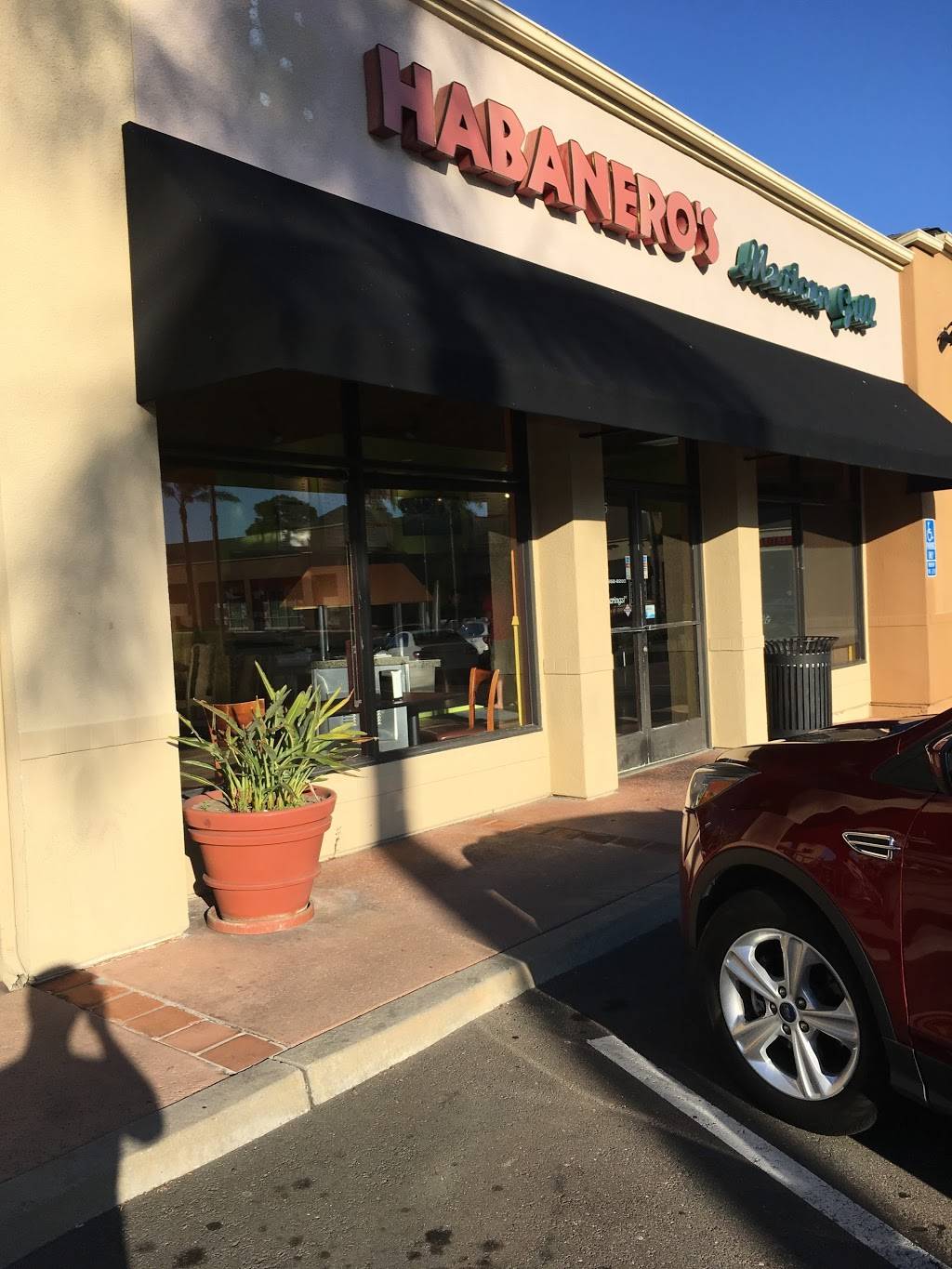 Habaneros Mexican Grill | restaurant | 6785 Mira Mesa Blvd, San Diego, CA 92121, USA | 8585528280 OR +1 858-552-8280