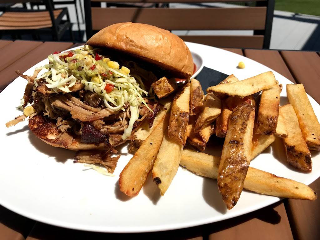 Eberts Terrace | restaurant | 4900 Himalaya Rd, Denver, CO 80249, USA | 3039574096 OR +1 303-957-4096