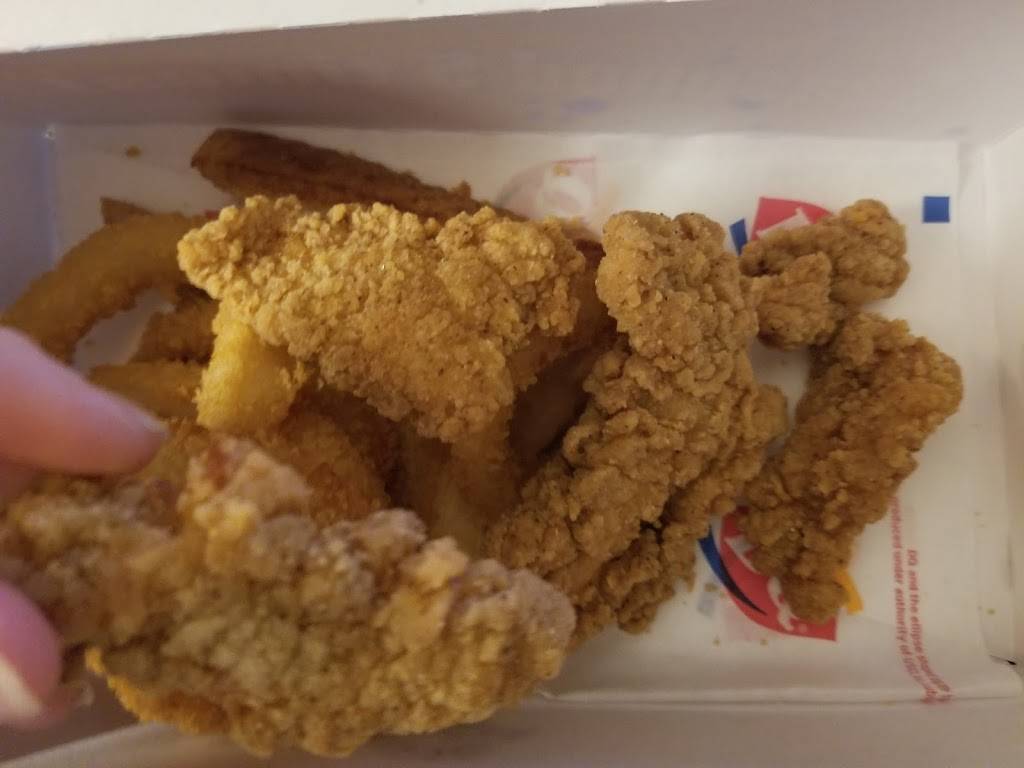 Dairy Queen Grill & Chill | restaurant | 11069 Marsh Rd, Bealeton, VA 22712, USA | 5404397052 OR +1 540-439-7052