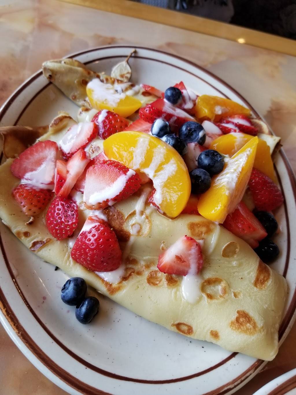 Country House Restaurant | restaurant | 10 3rd St, Lasalle, IL 61301, USA | 8154105054 OR +1 815-410-5054