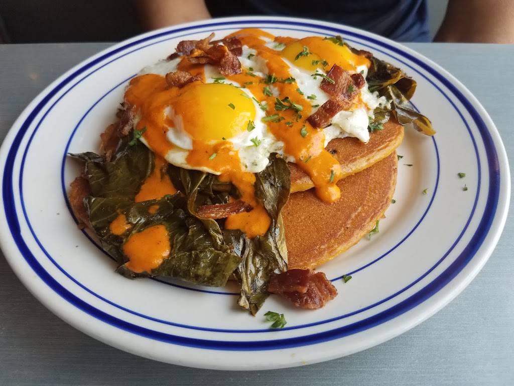 Comet Cafe | cafe | 1947 N Farwell Ave, Milwaukee, WI 53202, USA | 4142737677 OR +1 414-273-7677