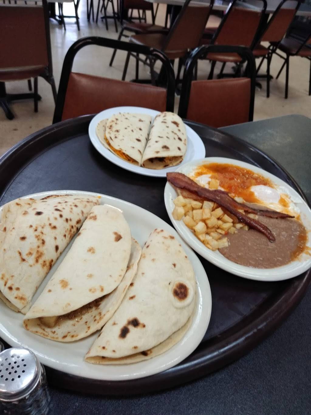 Arizona Cafe | cafe | 1111 S General McMullen Dr, San Antonio, TX 78237, USA | 2104324414 OR +1 210-432-4414