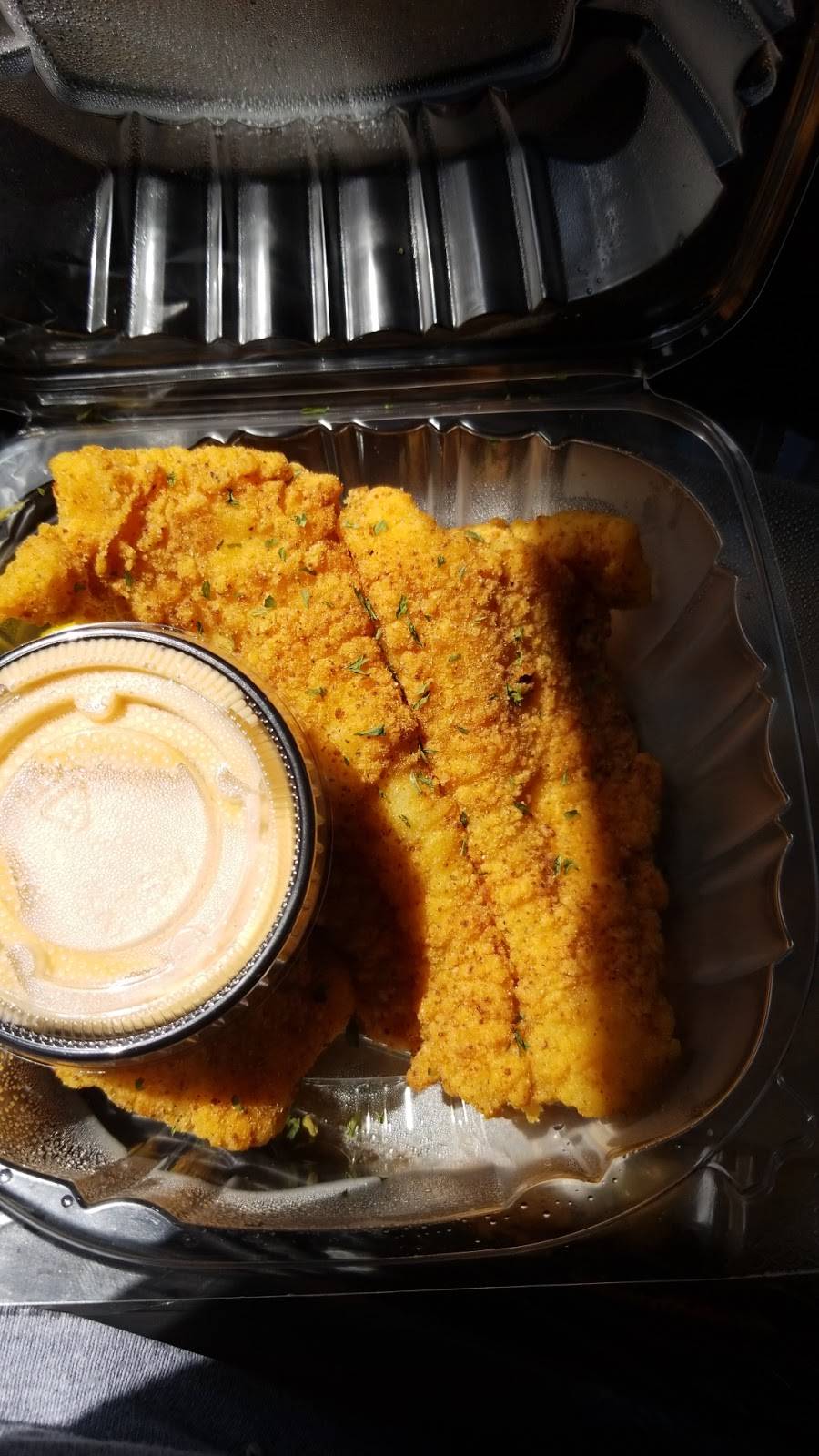 Pappa’s Waffles & Seafood | restaurant | 311 W Ashley St, Jacksonville, FL 32202, USA | 9043742948 OR +1 904-374-2948