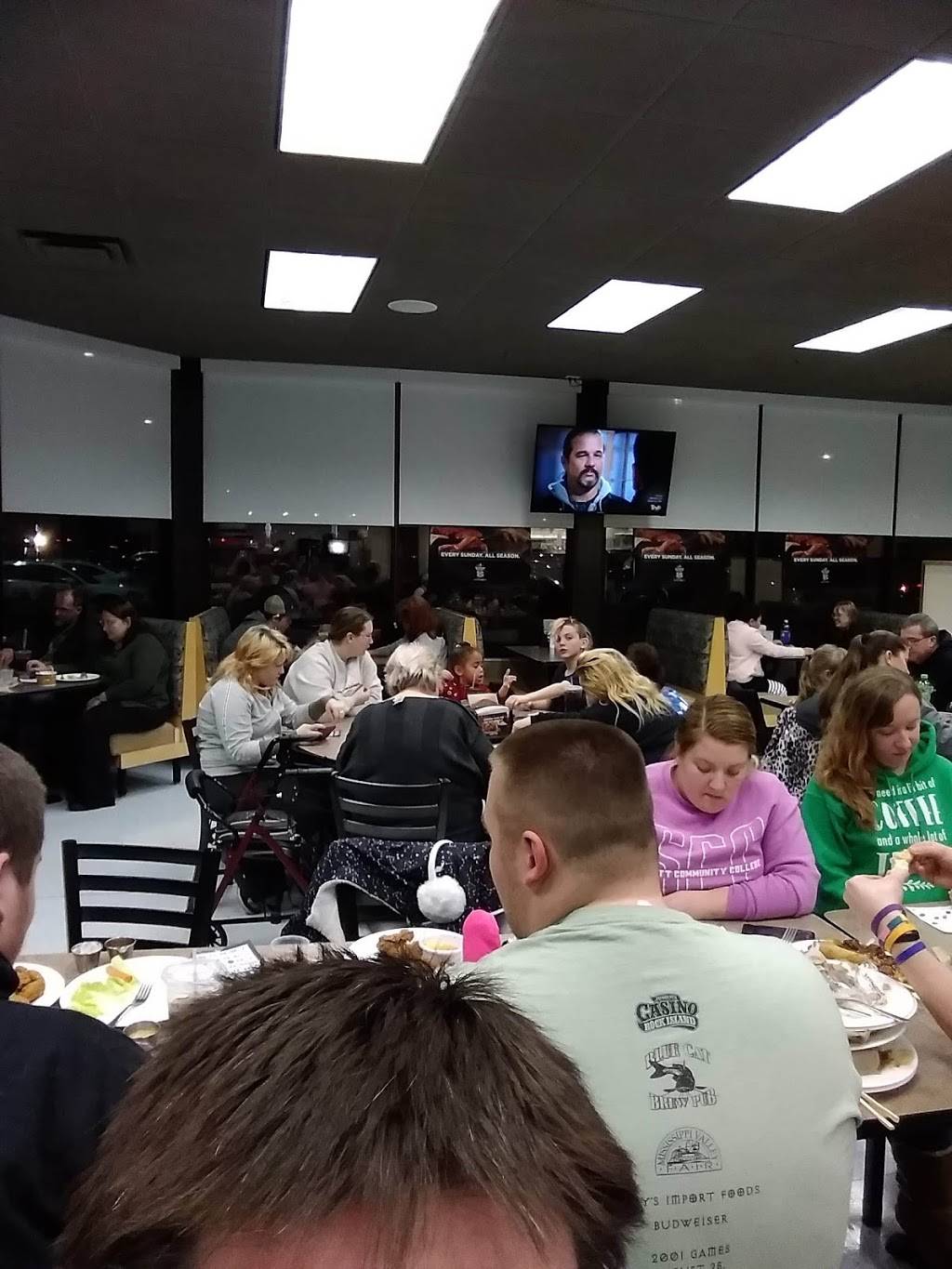 Hy-Vee Market Grille Express | restaurant | 2351 W Locust St, Davenport, IA 52804, USA | 5633231598 OR +1 563-323-1598