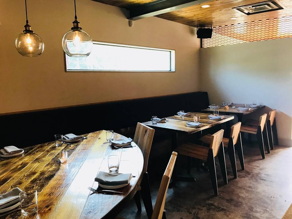 Intero Restaurant | restaurant | 2612 E Cesar Chavez St, Austin, TX 78702, USA | 5125994052 OR +1 512-599-4052