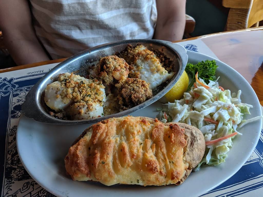 Oarweed Restaurant | restaurant | 65 Perkins Cove Rd, Ogunquit, ME 03907, USA | 2076464022 OR +1 207-646-4022