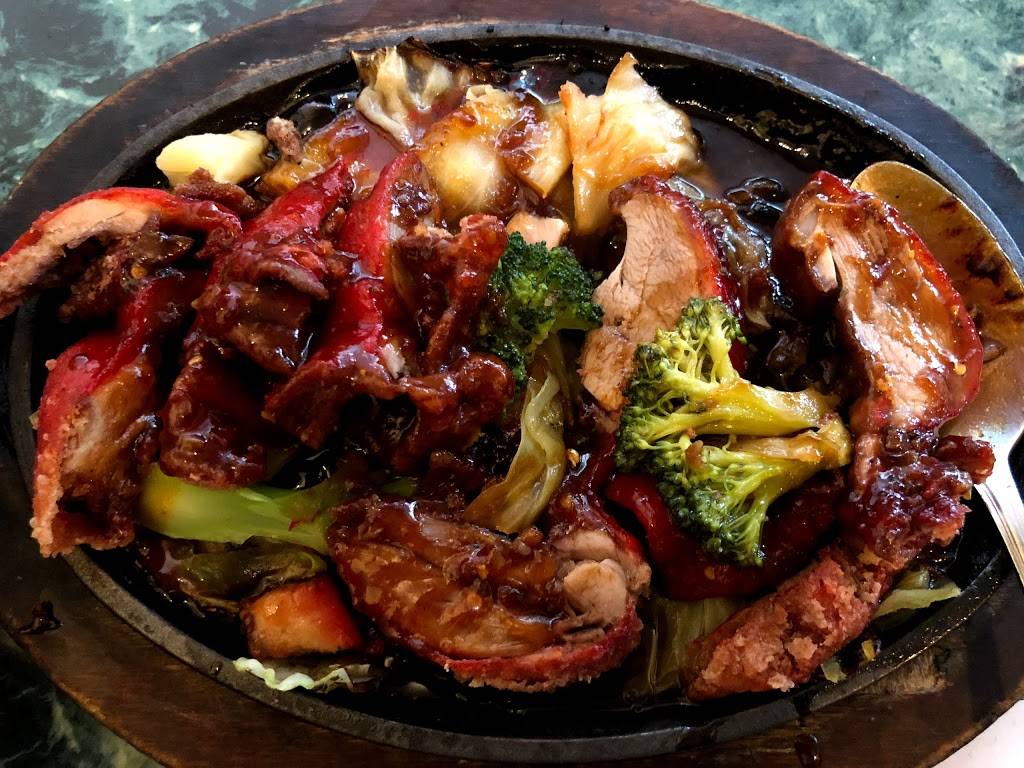 EE-Sane Thai-Lao Cuisine | restaurant | 1806 N Farwell Ave, Milwaukee, WI 53202, USA | 4142248284 OR +1 414-224-8284