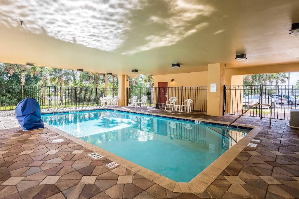 Comfort Suites West Jacksonville | restaurant | 7019 Commonwealth Ave, Jacksonville, FL 32220, USA | 9042245500 OR +1 904-224-5500