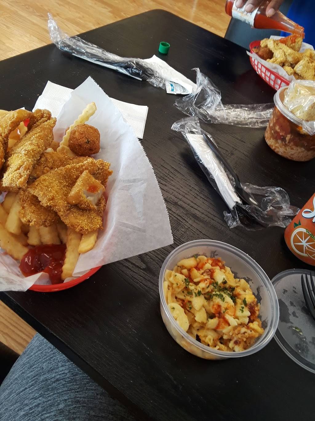 Chef D by the Bay | restaurant | 526 Tuolumne St, Vallejo, CA 94590, USA | 7075635466 OR +1 707-563-5466