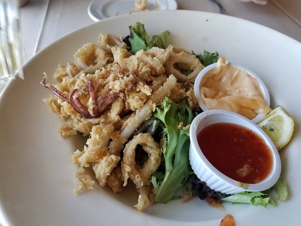 Castaway San Bernardino | restaurant | 670 N Kendall Dr, San Bernardino, CA 92407, USA | 9098811502 OR +1 909-881-1502