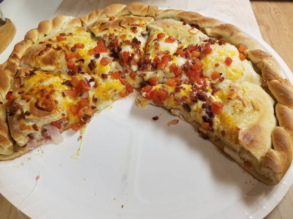 Papa Murphys Take N Bake Pizza | meal takeaway | 945 Frontenac Dr, Winona, MN 55987, USA | 5074547272 OR +1 507-454-7272