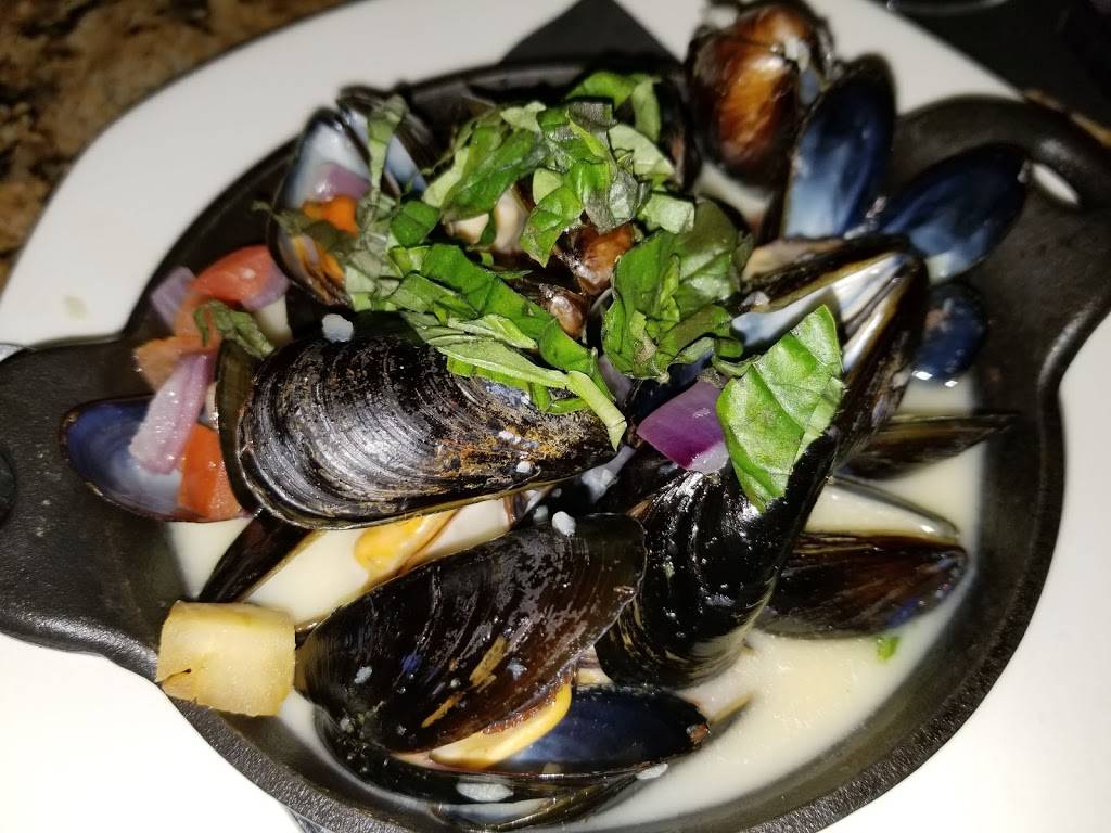 Bonefish Grill | restaurant | 5463 Gateway Village Cir, Orlando, FL 32812, USA | 4078166355 OR +1 407-816-6355