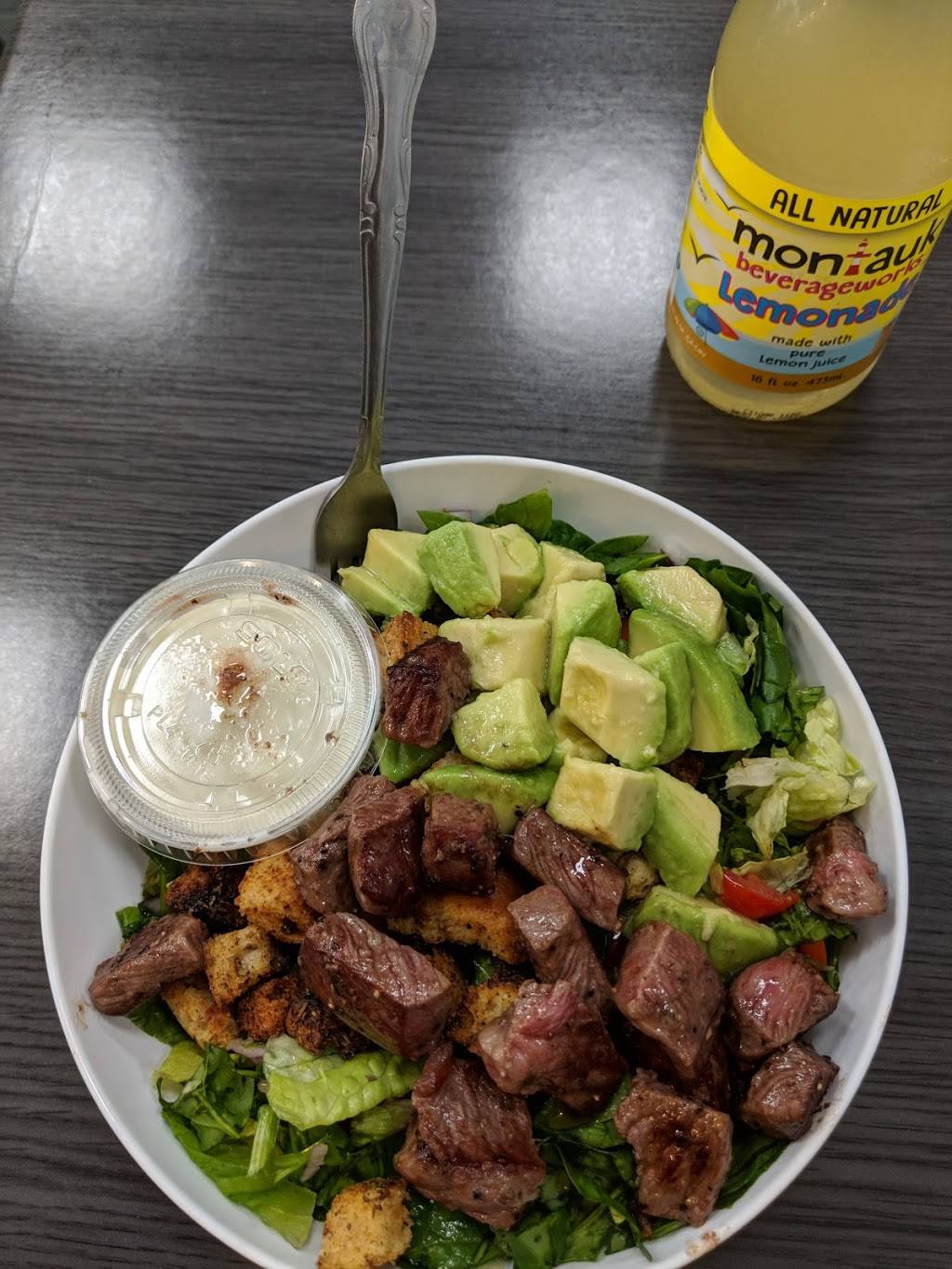 The Salad House of Somerville | restaurant | 2216, 58 W Main St, Somerville, NJ 08876, USA | 9082035252 OR +1 908-203-5252