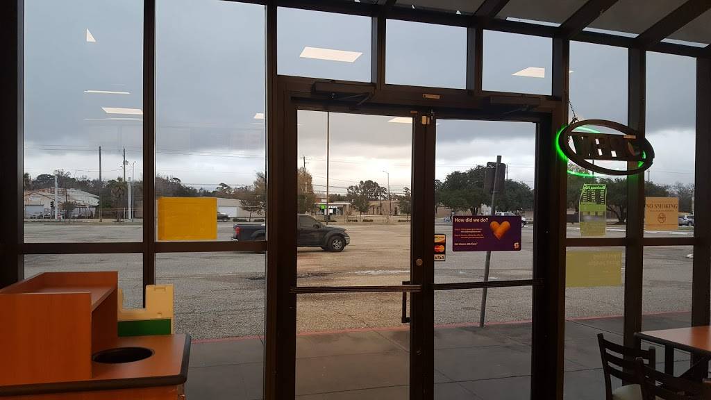 Subway | restaurant | 5270 Griggs Rd Bldg C, Houston, TX 77021, USA | 7136369511 OR +1 713-636-9511