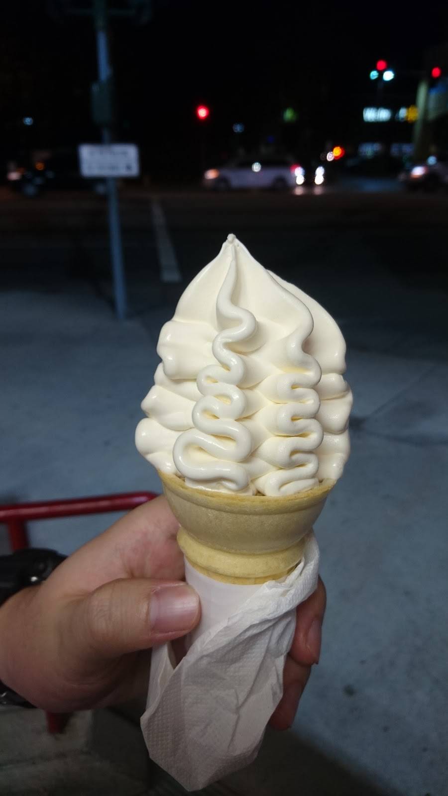 Wienerschnitzel | restaurant | 11660 Imperial Hwy, Norwalk, CA 90650, USA | 5628649014 OR +1 562-864-9014