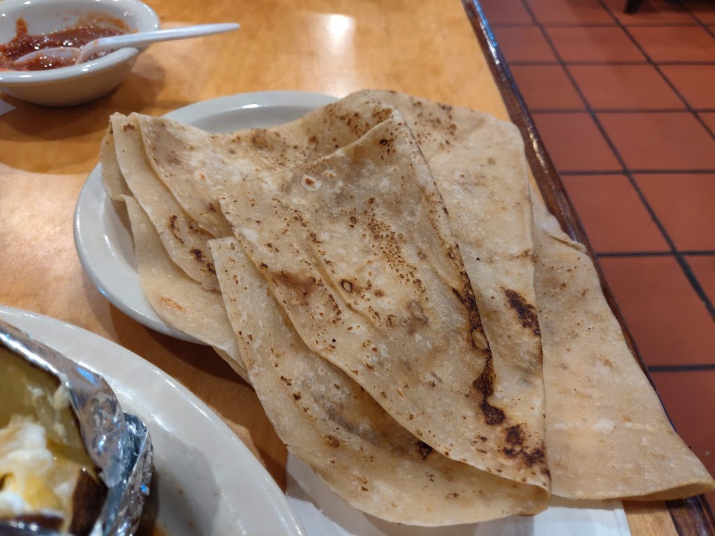 Ranch & Catering Inc. | restaurant | 180 W Loma St, Nogales, AZ 85621, USA | 5202876641 OR +1 520-287-6641