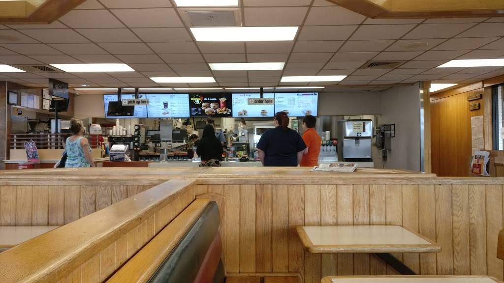 McDonalds | cafe | 4687 Verona Rd, Madison, WI 53711, USA | 6082742668 OR +1 608-274-2668