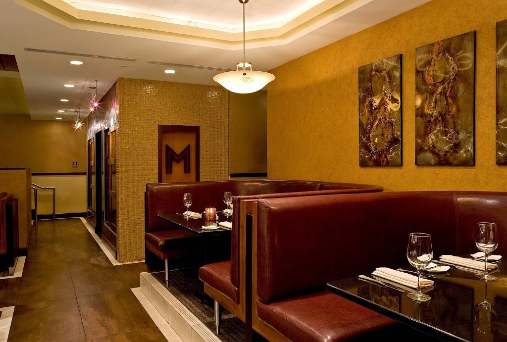 M Waterfront Grille | restaurant | The Village on Venetian Bay, 4300 Gulf Shore Blvd N, Naples, FL 34103, USA | 2392634421 OR +1 239-263-4421