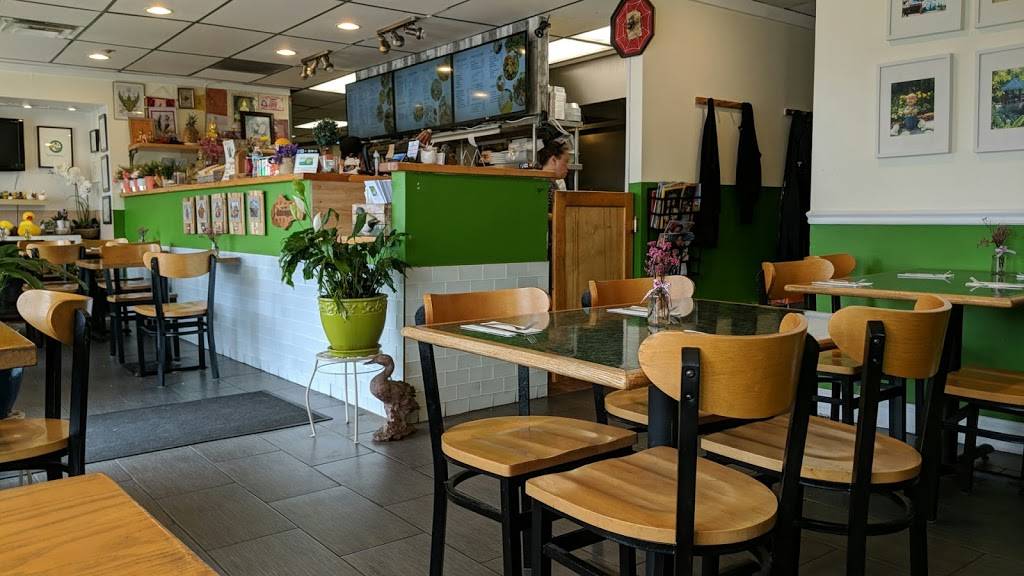 Little Duck Thai Restaurant | restaurant | 57 Granite St, Quincy, MA 02169, USA | 6174793157 OR +1 617-479-3157