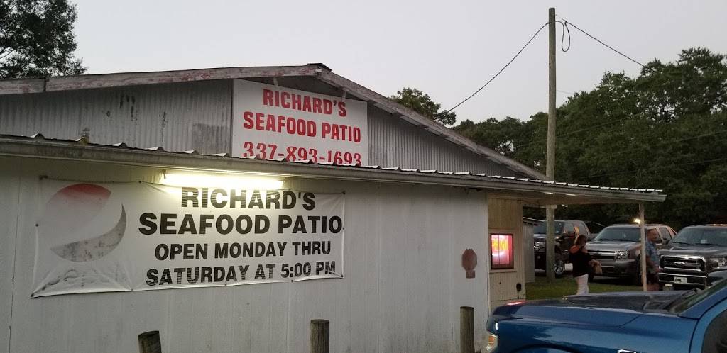 Richards Seafood Patio | restaurant | 1516 S Henry St, Abbeville, LA 70510, USA | 3378931693 OR +1 337-893-1693
