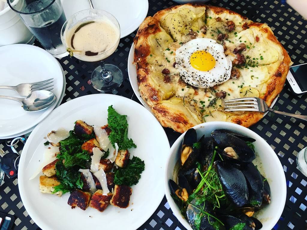 Coltivare Pizza & Garden | restaurant | 3320 White Oak Dr, Houston, TX 77007, USA | 7136374095 OR +1 713-637-4095