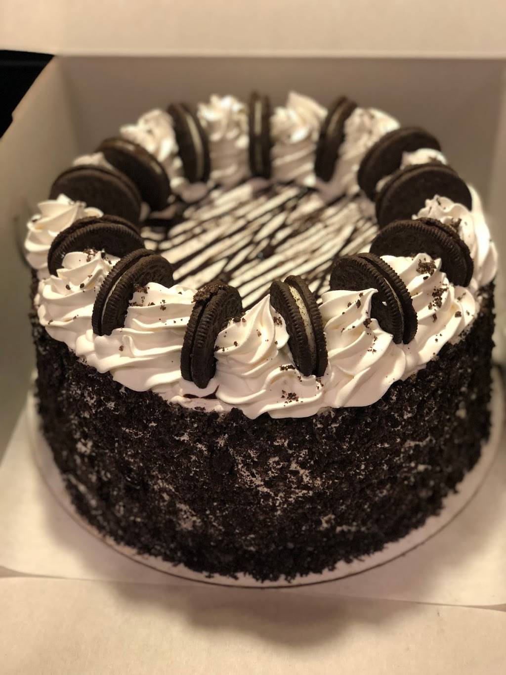 Everything is Cheesecake | restaurant | 4400 S Martin Luther King Jr Blvd, Lansing, MI 48910, USA | 5178622979 OR +1 517-862-2979